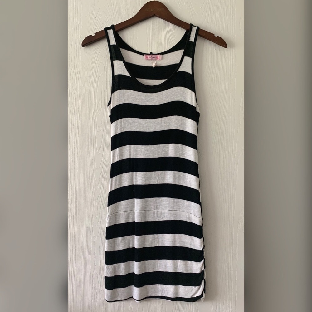 Black and white dress